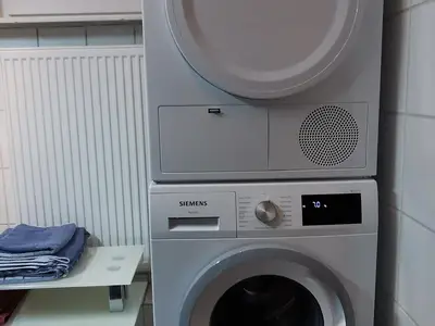 Waschmaschine +Trockner im Badezimmer