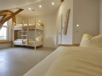 dreilaenderblickkinderzimmer6