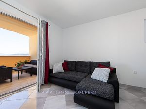 22641841-Ferienwohnung-6-Igrane-300x225-2