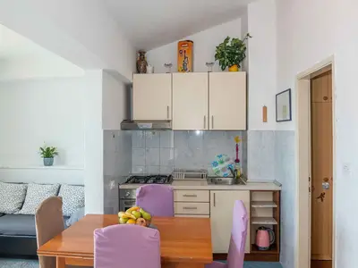 Ferienwohnung für 4 Personen (40 m²) in Igrane 6/10
