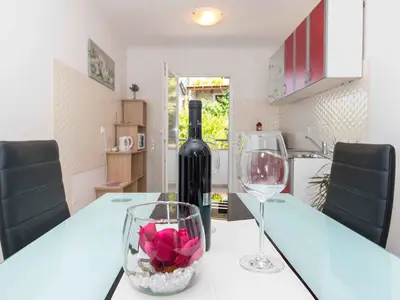 Ferienwohnung für 4 Personen (60 m²) in Igrane 7/10