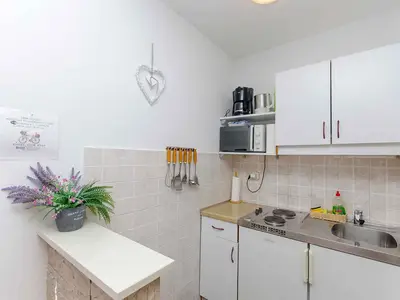 Ferienwohnung für 3 Personen (22 m²) in Igrane 3/10