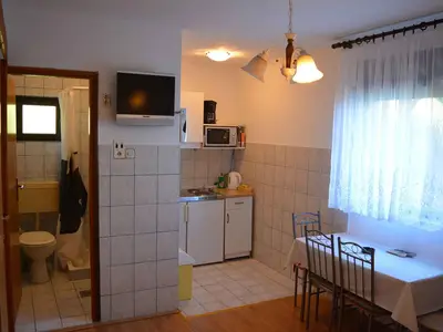 Ferienwohnung für 3 Personen (22 m²) in Igrane 9/10