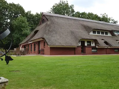 Ferienwohnung für 5 Personen (82 m²) in Ihlow 1/10