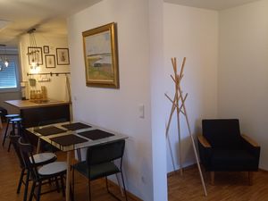 23590227-Ferienwohnung-4-Ihrlerstein-300x225-5