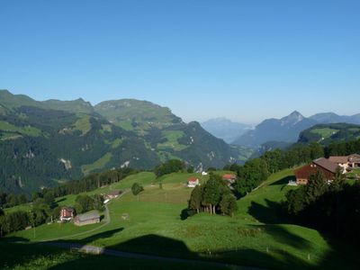 Vom Balkon atemberaubende Aussicht
Richtung Stoos, Vierwaldstättersee