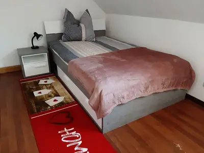 zweites Schlafzimmer