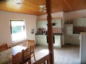 22276215-Ferienwohnung-4-Ilmenau-300x225-3