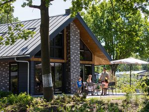 Ferienwohnung im Ferienpark für 8 Personen in Biddinghuizen