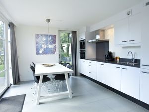 23987992-Ferienwohnung im Ferienpark-8-Hulshorst-300x225-2