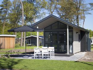 Ferienwohnung im Ferienpark für 4 Personen in IJhorst