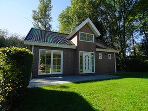 23987673-Ferienwohnung im Ferienpark-10-Lochem-300x225-0