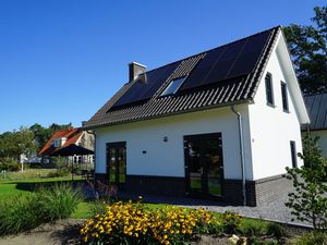 23987693-Ferienwohnung im Ferienpark-8-Lochem-300x225-0