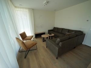 23987939-Ferienwohnung im Ferienpark-10--300x225-3