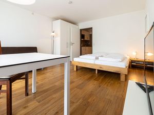 23881249-Ferienwohnung-2-Immenstaad am Bodensee-300x225-1