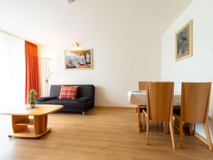 23881290-Ferienwohnung-4-Immenstaad am Bodensee-300x225-1