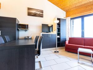 23881329-Ferienwohnung-3-Immenstaad am Bodensee-300x225-1