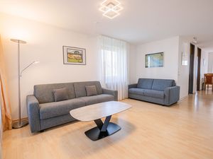 23881330-Ferienwohnung-5-Immenstaad am Bodensee-300x225-1