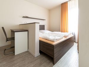 23881353-Ferienwohnung-3-Immenstaad am Bodensee-300x225-2