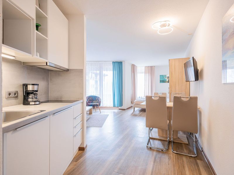 23881359-Ferienwohnung-3-Immenstaad am Bodensee-800x600-0