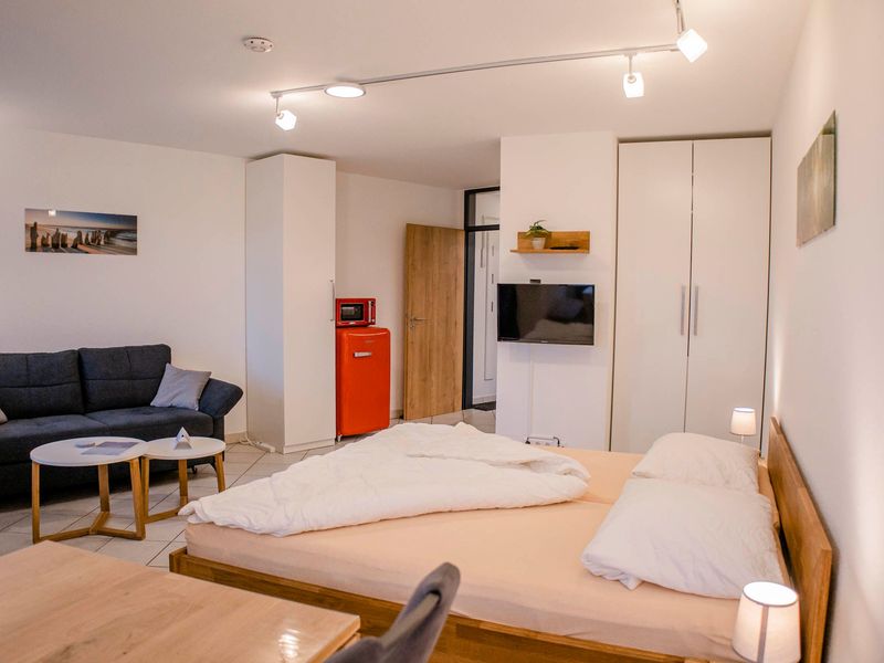 23881371-Ferienwohnung-3-Immenstaad am Bodensee-800x600-0