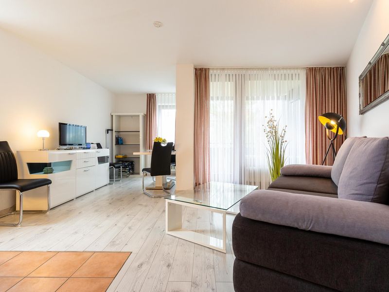 23881381-Ferienwohnung-4-Immenstaad am Bodensee-800x600-0