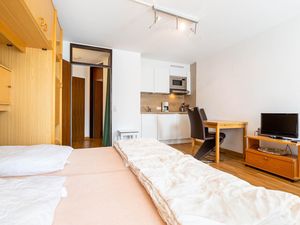 23881383-Ferienwohnung-2-Immenstaad am Bodensee-300x225-1