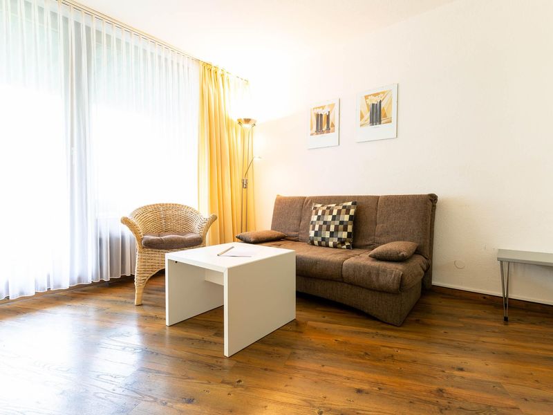 23881386-Ferienwohnung-3-Immenstaad am Bodensee-800x600-0