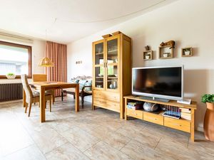 23881391-Ferienwohnung-3-Immenstaad am Bodensee-300x225-2