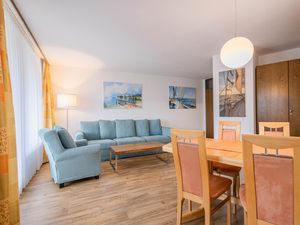 23881389-Ferienwohnung-4-Immenstaad am Bodensee-300x225-2