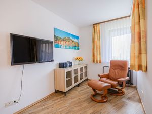 23881389-Ferienwohnung-4-Immenstaad am Bodensee-300x225-5