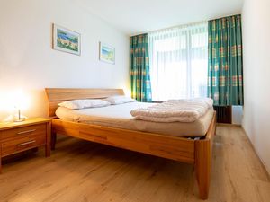 23881394-Ferienwohnung-4-Immenstaad am Bodensee-300x225-2