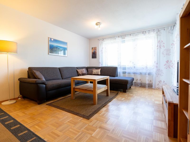 23881474-Ferienwohnung-4-Immenstaad am Bodensee-800x600-0