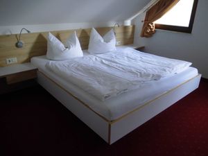 23993178-Ferienwohnung-3-Immenstaad am Bodensee-300x225-5