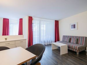 23881379-Ferienwohnung-3-Immenstaad am Bodensee-300x225-2