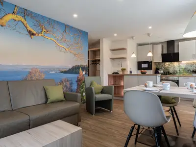 Sie sitzen am "Ufer des Bodensees"