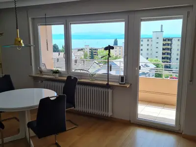 Photo, INSIDE, OUTSIDE