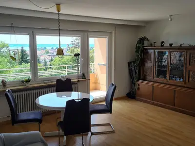 Photo, INSIDE, OUTSIDE