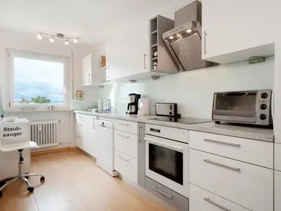 KITCHEN, INSIDE