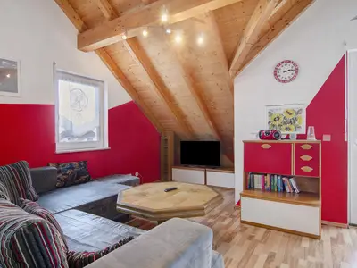 Photo, INSIDE, OUTSIDE