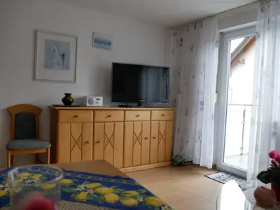 Photo, INSIDE, OUTSIDE