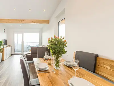 Photo, INSIDE, OUTSIDE