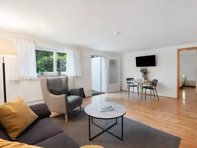 Photo, INSIDE, OUTSIDE