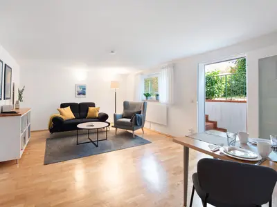 Photo, INSIDE, OUTSIDE