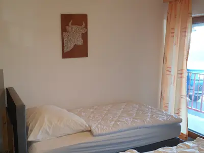 Zimmer 2 3-Bett-Zimmer Kuhstall 2