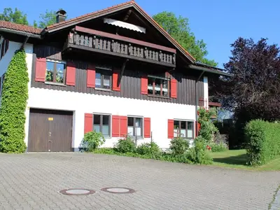 Ferienwohnung für 3 Personen (88 m²) in Immenstadt 1/10