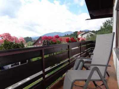 Bergblick vom gemütlichen Balkon