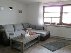 24053062-Ferienwohnung-4-Immenstedt-300x225-3