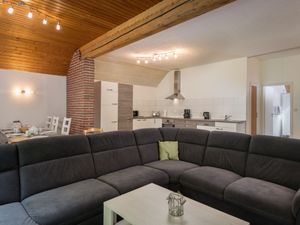 23851949-Ferienwohnung-5-Immerath-300x225-0