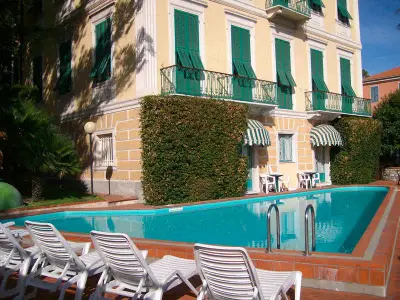 Ferienwohnung für 4 Personen (25 m²) in Imperia 1/10